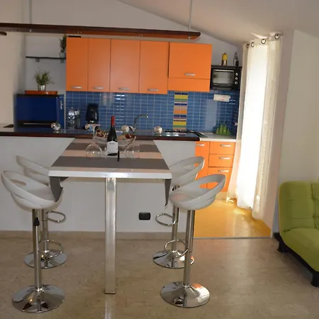 Diamante&smeraldo 체팔루